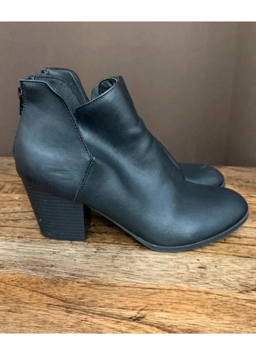 Me too block heel boots size 8